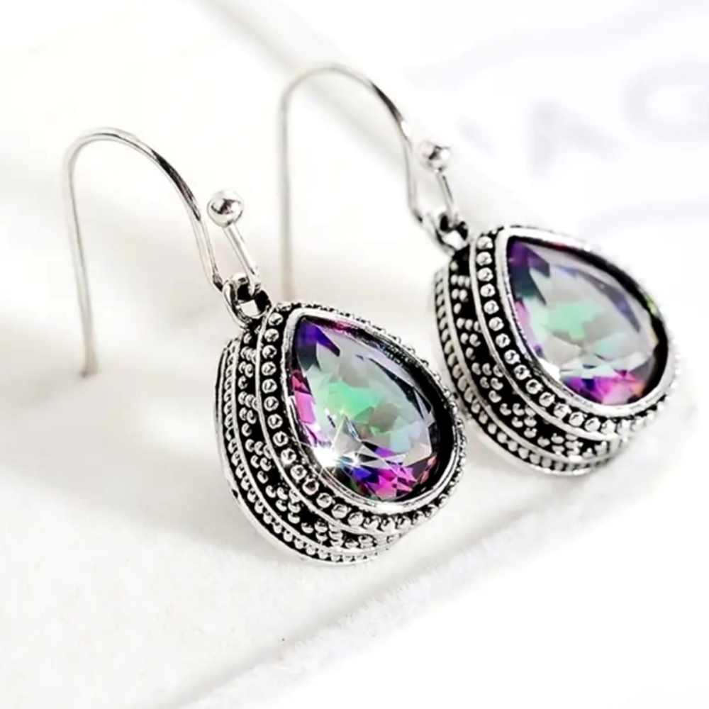 Earrings new beautiful teardrop shape turquoise/purple/green!! NWT - Picture 3 of 3
